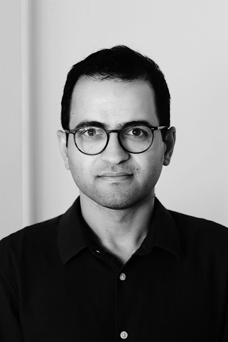 Portrait of Ali Darudi